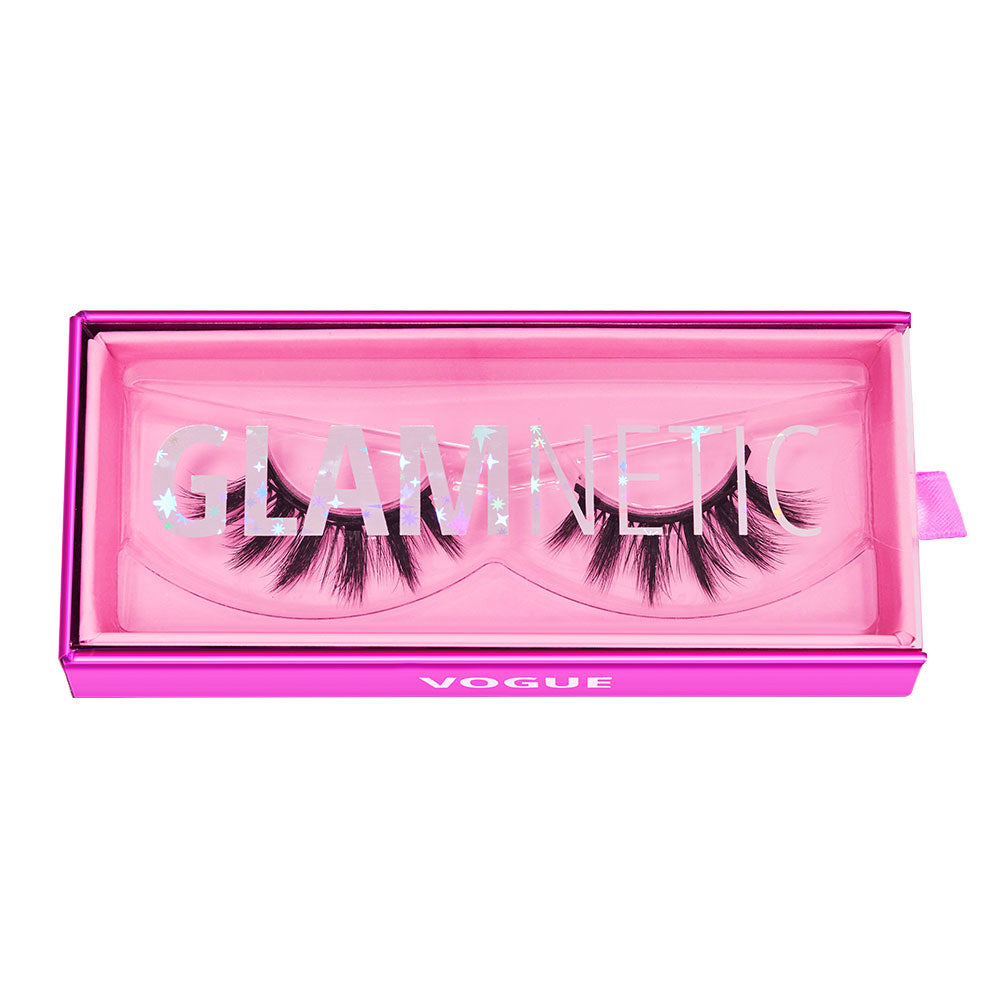 2022_04_Vogue_WebOpt_1-3