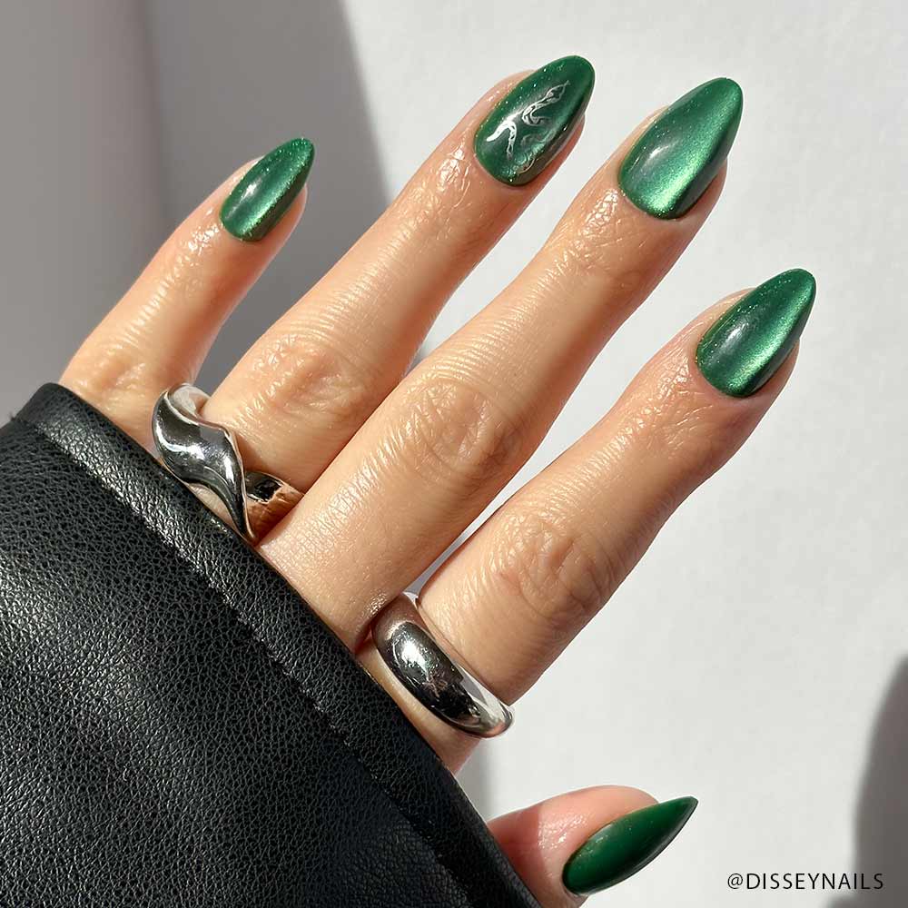 2023_08_Slytherin_UGC_disseynails