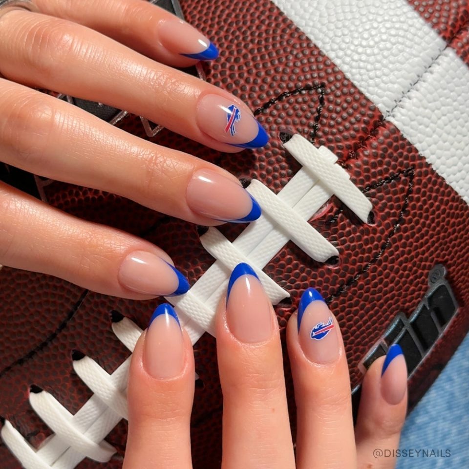 Buffalo Bills Press-On Nail Set